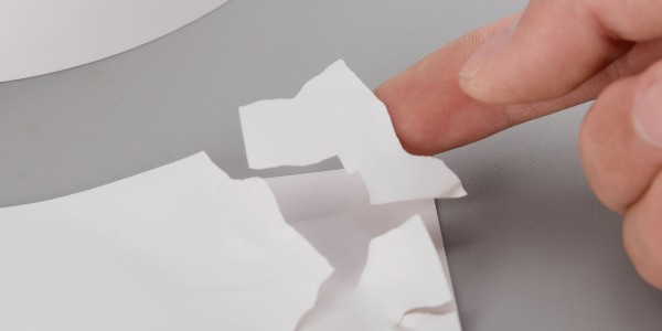 易碎不幹膠紙溢膠後無法印（yìn）刷怎麽辦？