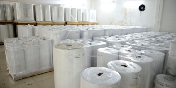 冬季不幹膠材料的（de）儲存加工與使用