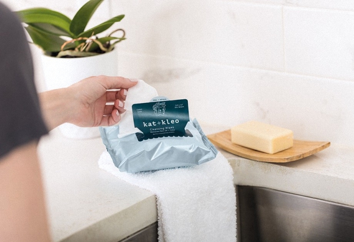 可（kě）移合成紙不幹（gàn）膠材料