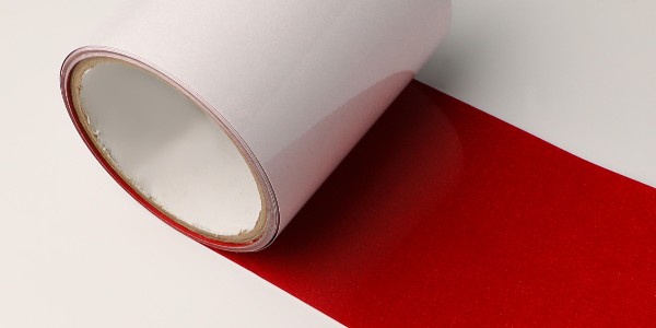 什麽是遇水變（biàn）紅不幹膠標簽材料？