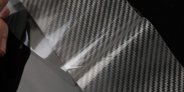 帶你了解不幹膠材料中的覆膜工（gōng）藝